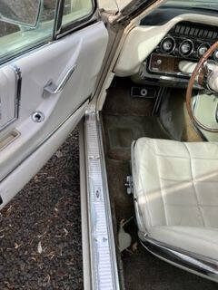 1966 Ford Thunderbird