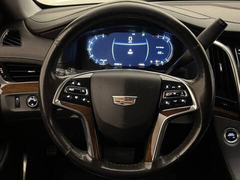 2020 Cadillac Escalade Standard