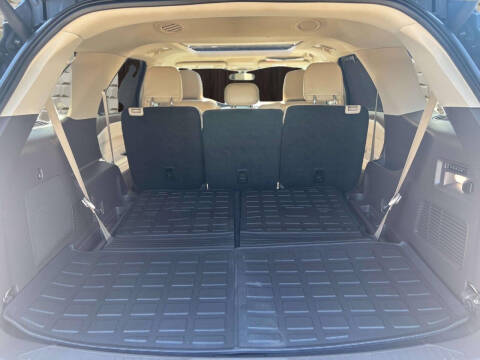 2021 Ford Explorer Platinum