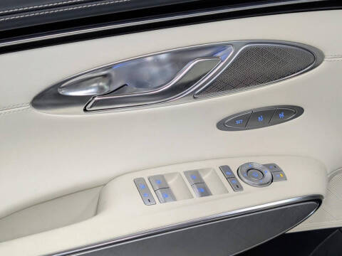 2025 Genesis Electrified GV70 Advanced