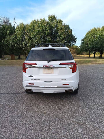 2020 GMC Acadia Denali