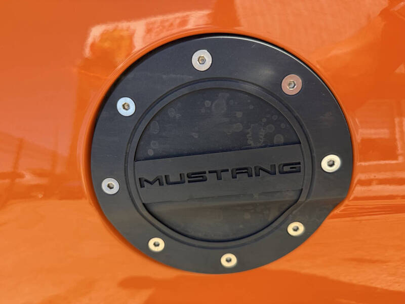 2021 Ford Mustang EcoBoost