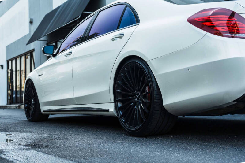 2017 Mercedes-Benz S-Class AMG S 63