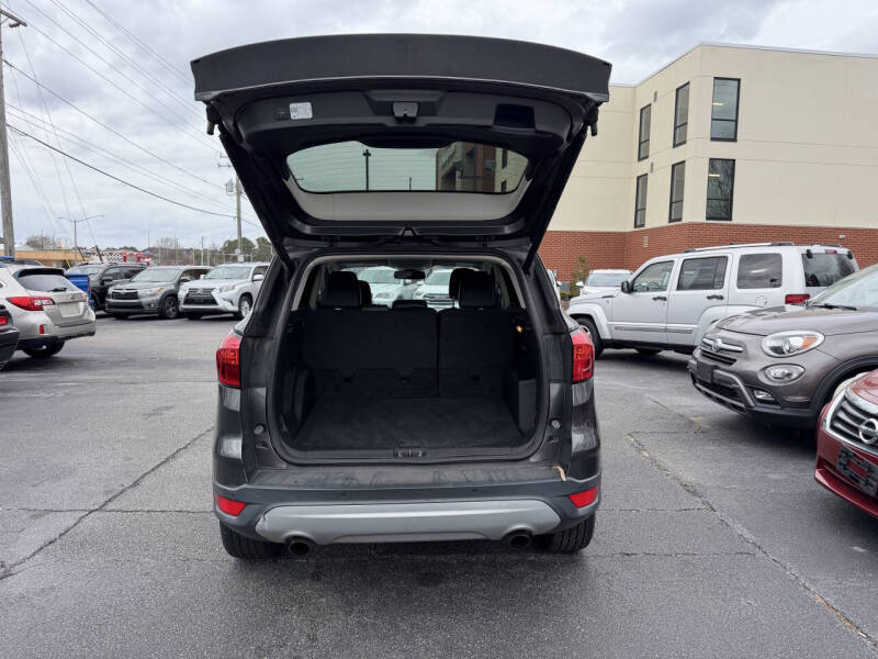 2019 Ford Escape Titanium