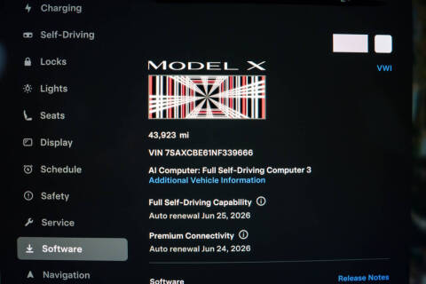 2022 Tesla Model X Plaid