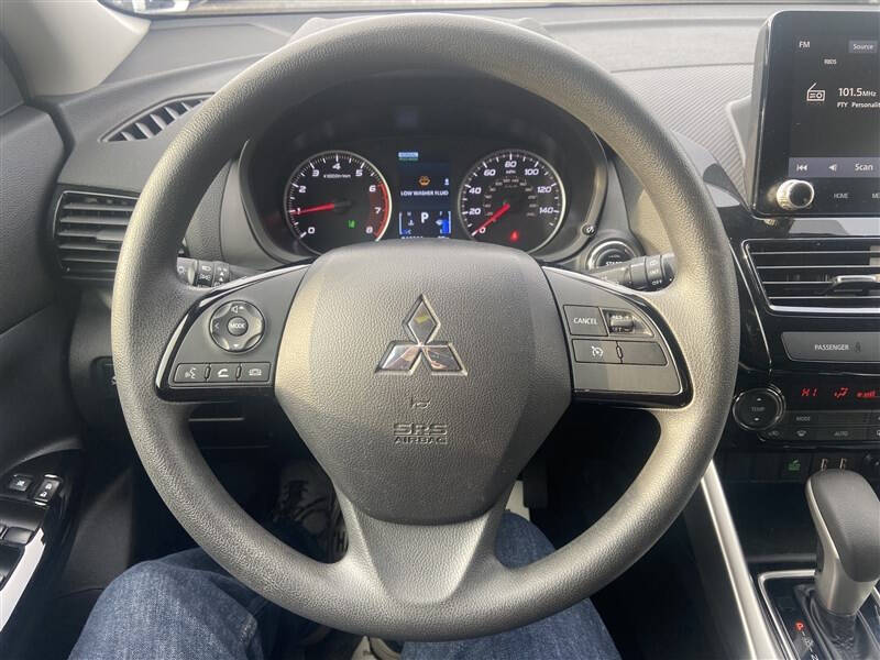 2024 Mitsubishi Eclipse Cross LE