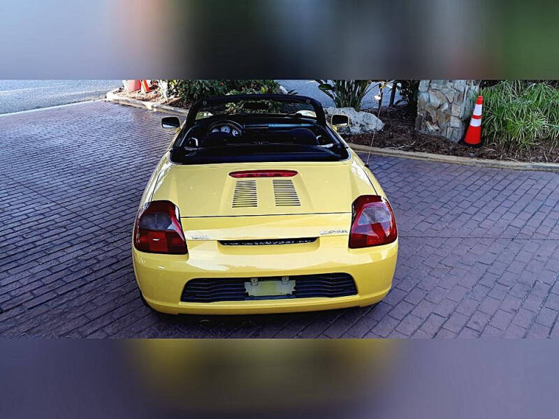 2001 Toyota MR2 Spyder