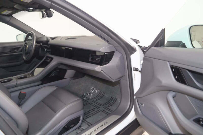 2020 Porsche Taycan 4S