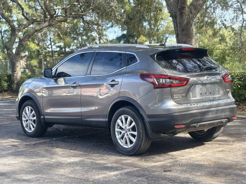 2020 Nissan Rogue Sport SV