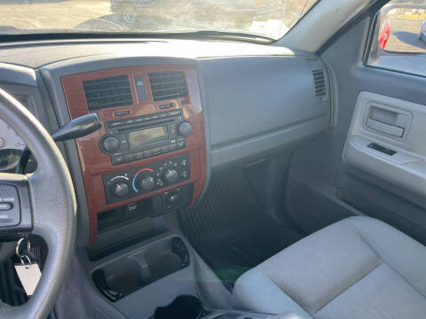 2005 Dodge Dakota SLT