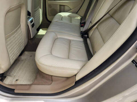 2013 Volvo XC70 T6 Premier Plus