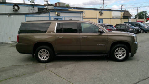2016 GMC Yukon XL SLT