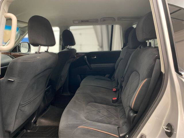 2017 Nissan Armada SV