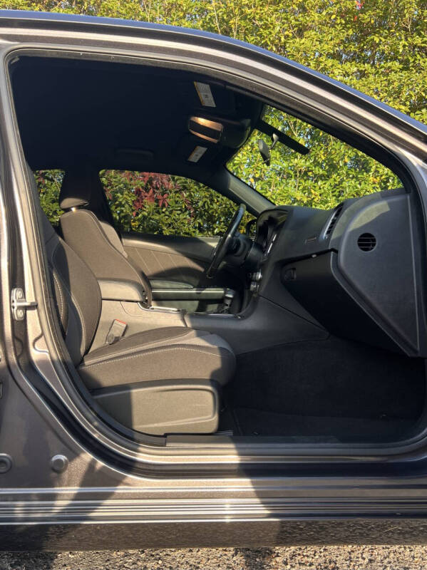 2020 Dodge Charger SXT