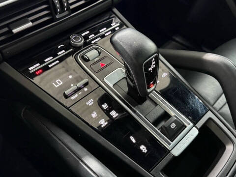 2020 Porsche Cayenne S Coupe