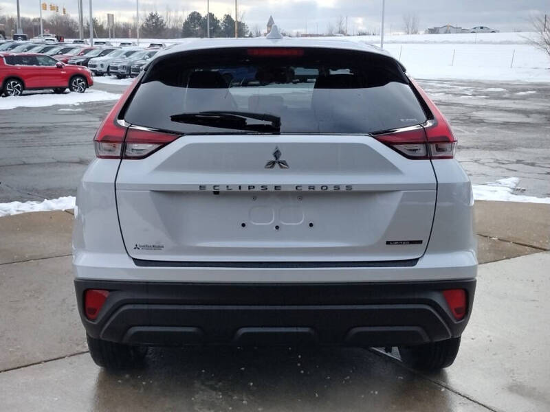 2026 Mitsubishi Eclipse Cross LE