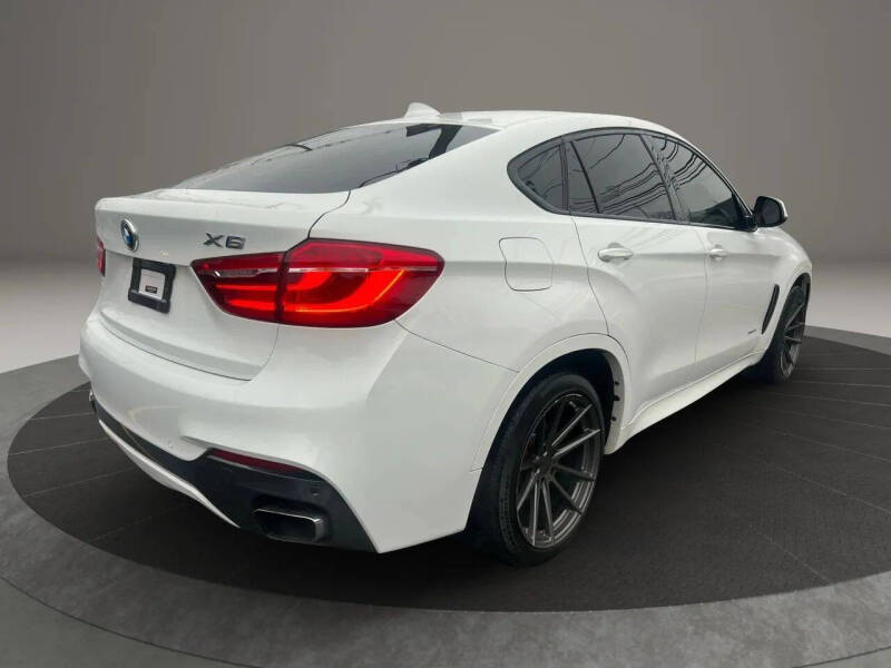 2018 BMW X6 xDrive50i