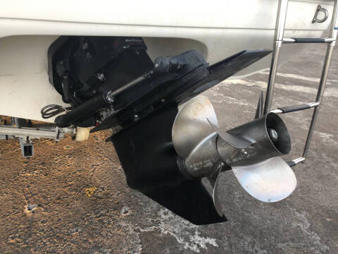 2001 Rinker CAPTIVA 232