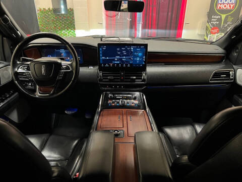 2022 Lincoln Navigator L Reserve