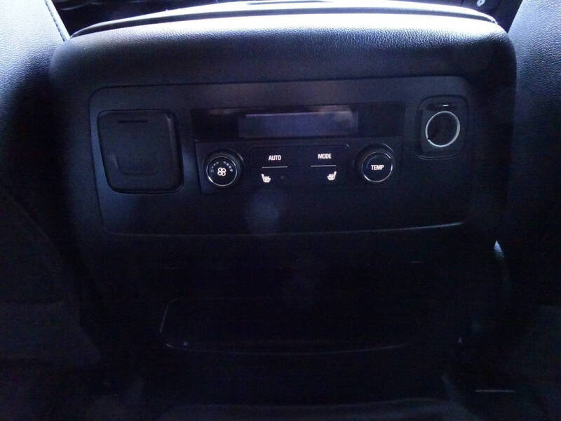 2018 GMC Yukon XL SLT