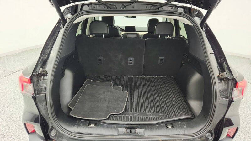 2021 Ford Escape Hybrid Titanium