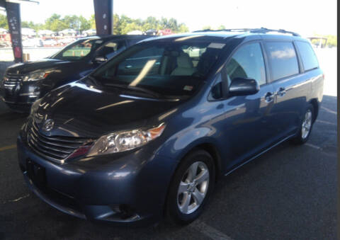 2017 Toyota Sienna for sale at Mr. Minivans Auto Sales - Priority Auto Mall in Lakewood NJ