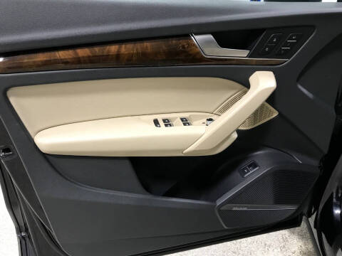 2018 Audi Q5 2.0T quattro Premium Plus