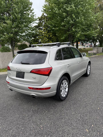 2015 Audi Q5 2.0T quattro Premium