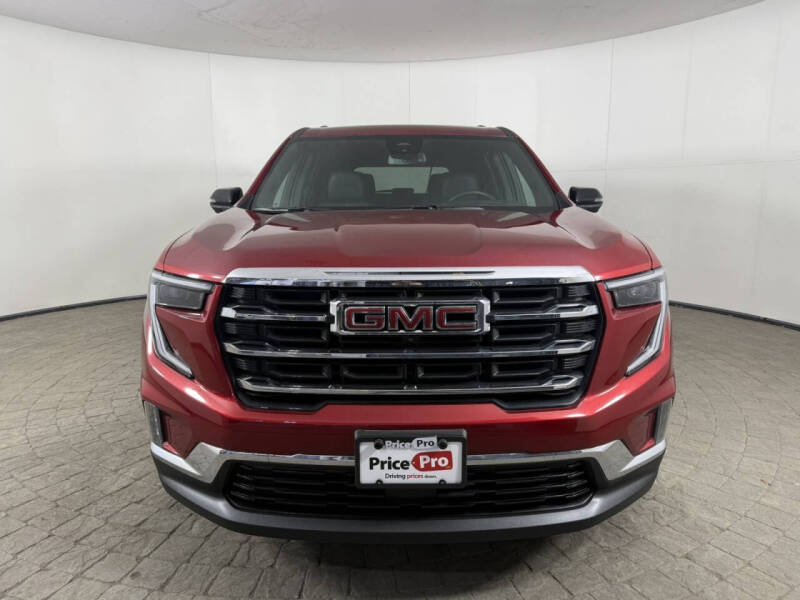 2024 GMC Acadia Elevation