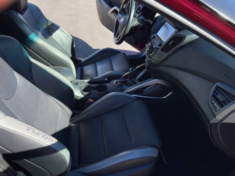 2017 Hyundai Veloster