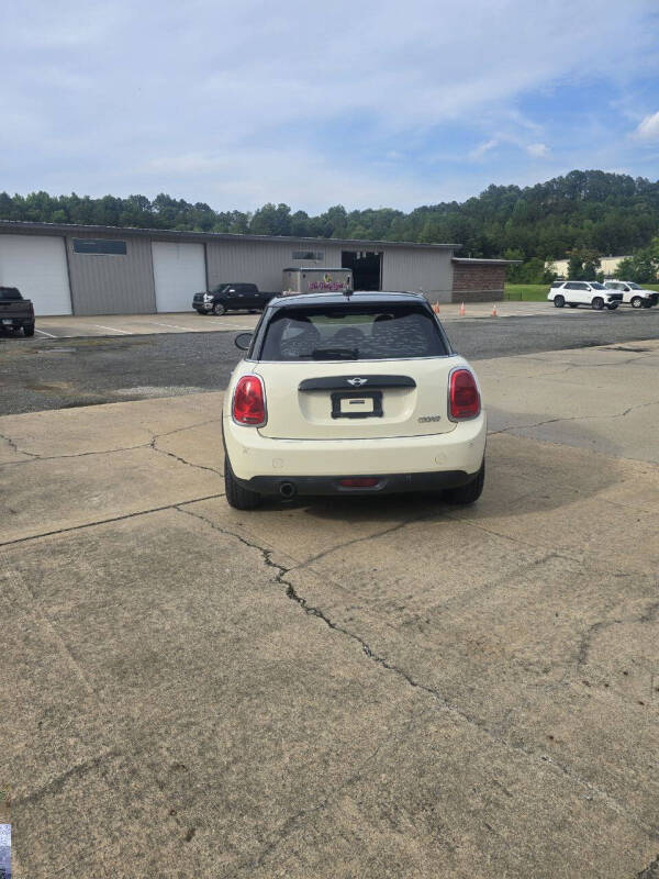 2017 MINI Hardtop 4 Door Cooper