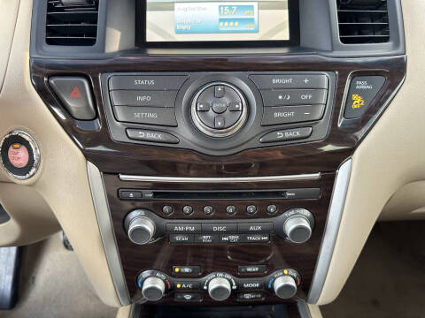 2013 Nissan Pathfinder SL