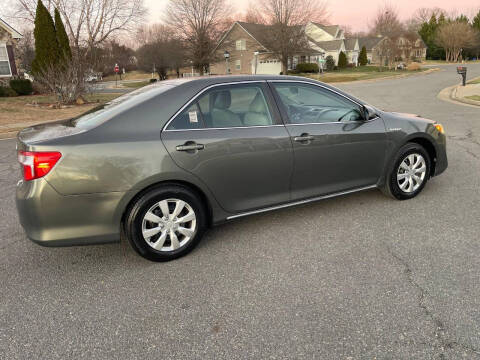 2012 Toyota Camry Hybrid LE