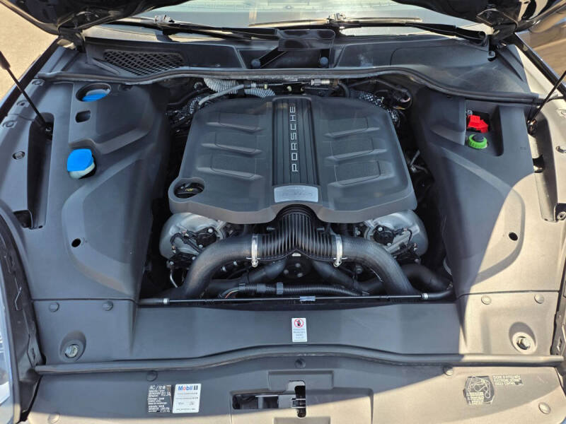 2016 Porsche Cayenne S