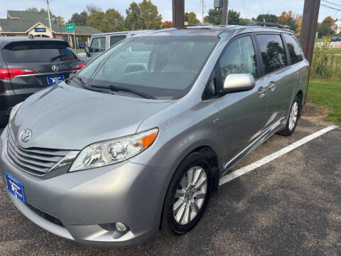 2017 Toyota Sienna XLE 7-Passenger