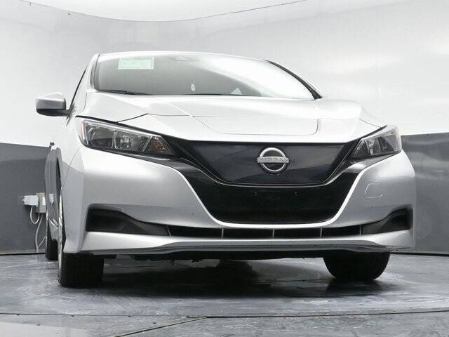 2023 Nissan LEAF S