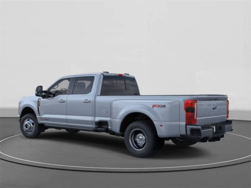2025 Ford F-350 Super Duty Lariat