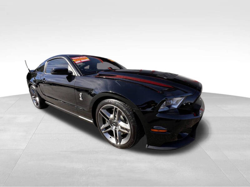 2010 Ford Mustang Shelby GT500 photo 2