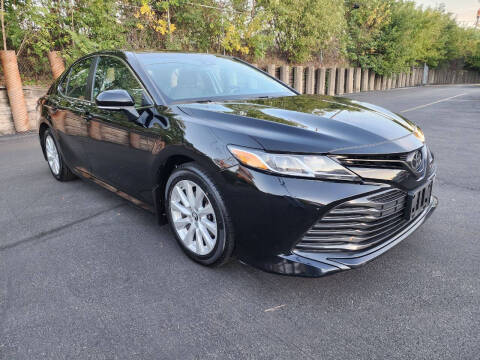 2018 Toyota Camry for sale at U.S. Auto Group in Chicago IL