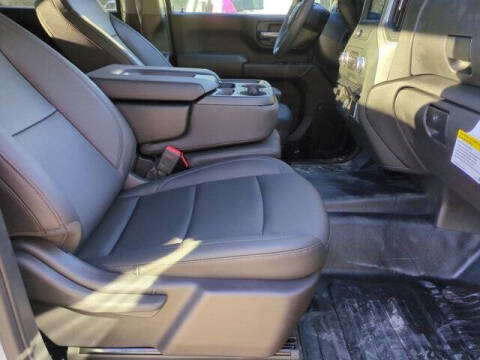 2024 GMC Sierra 2500HD Pro