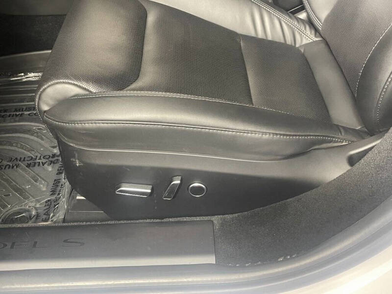 2023 Tesla Model S Standard Range