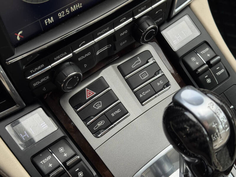 2016 Porsche Panamera S E-Hybrid