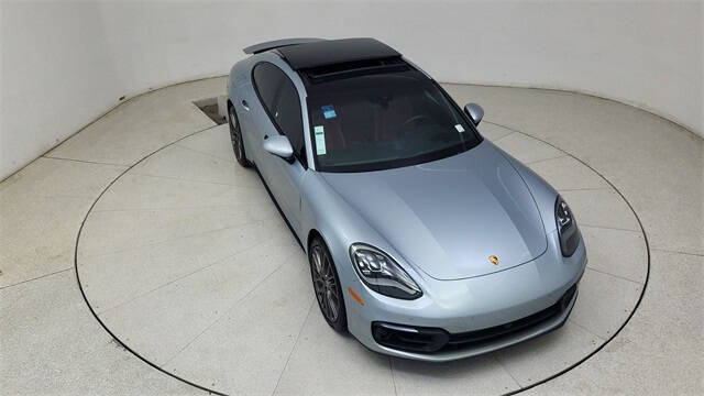 2023 Porsche Panamera Platinum Edition