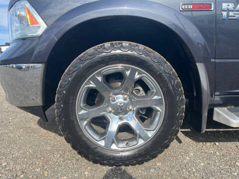 2016 RAM 1500 Laramie