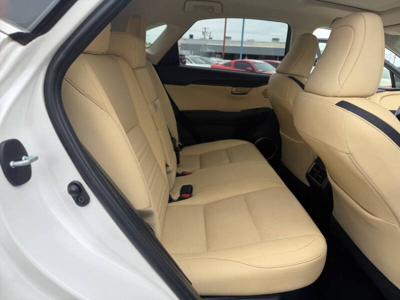2015 Lexus NX 200t