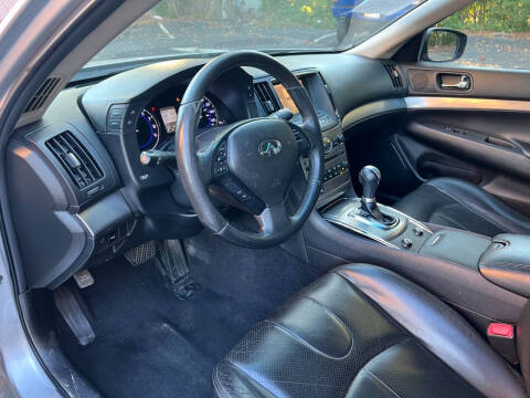 2015 Infiniti Q40
