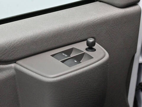 2025 Chevrolet Express LT 3500