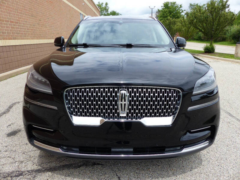 2023 Lincoln Aviator Standard