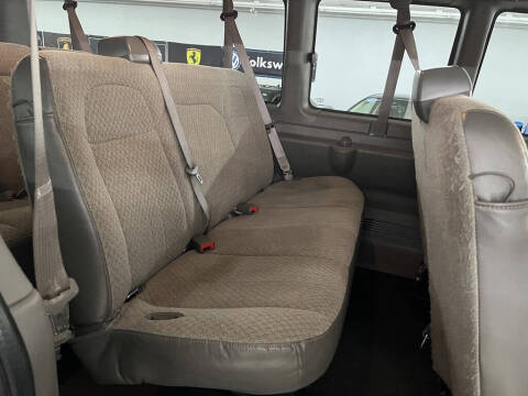 2022 Chevrolet Express LS 3500