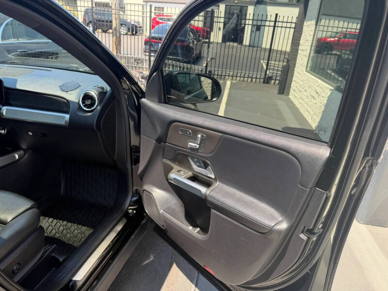 2021 Mercedes-Benz GLB GLB 250 4MATIC